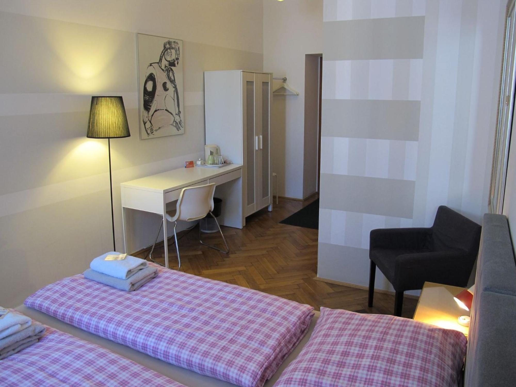 Pokoje Goscinne Poselska 20 Krakau Exterior foto