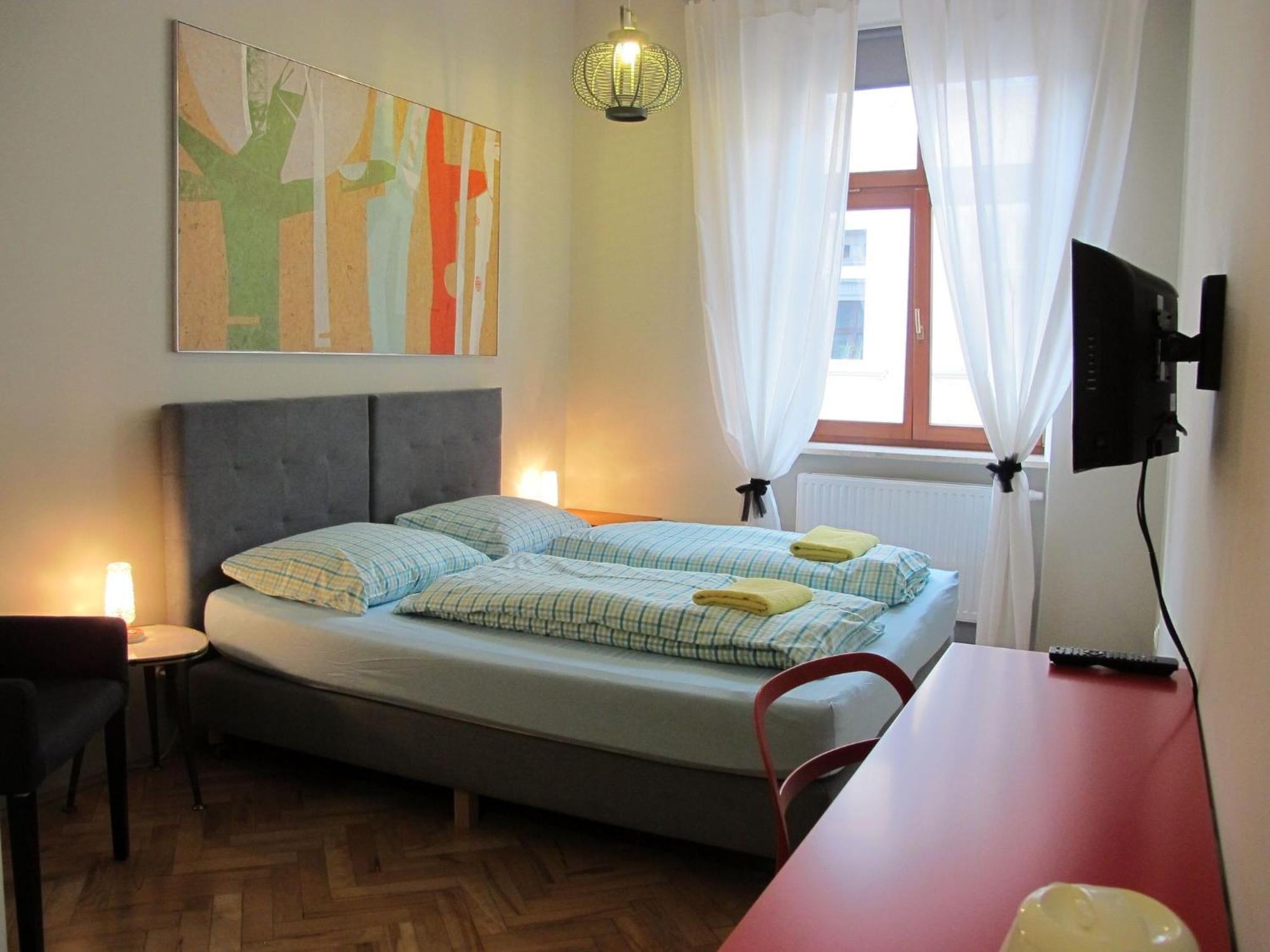Pokoje Goscinne Poselska 20 Krakau Zimmer foto