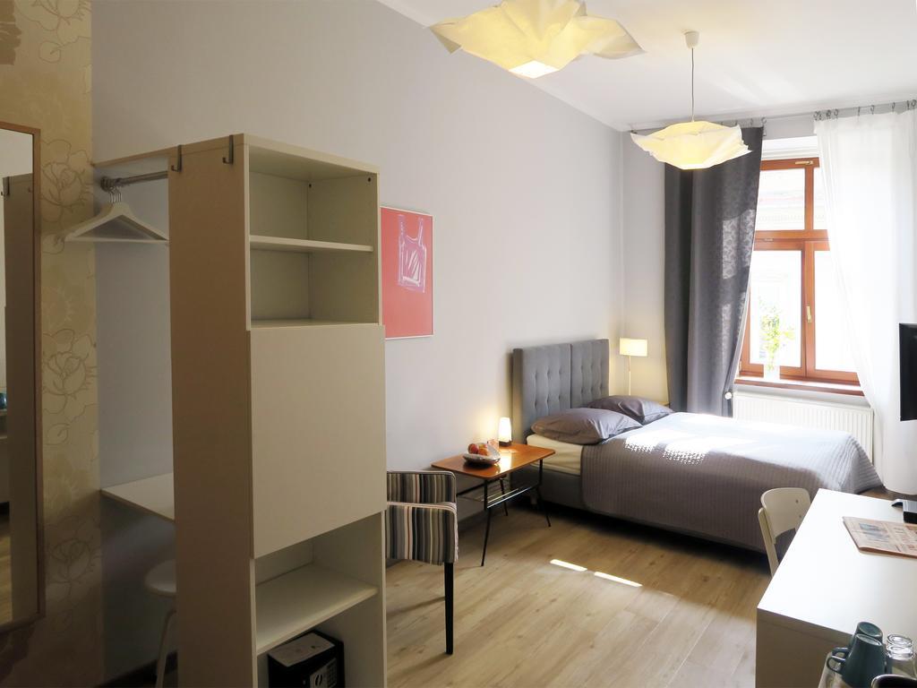 Pokoje Goscinne Poselska 20 Krakau Exterior foto
