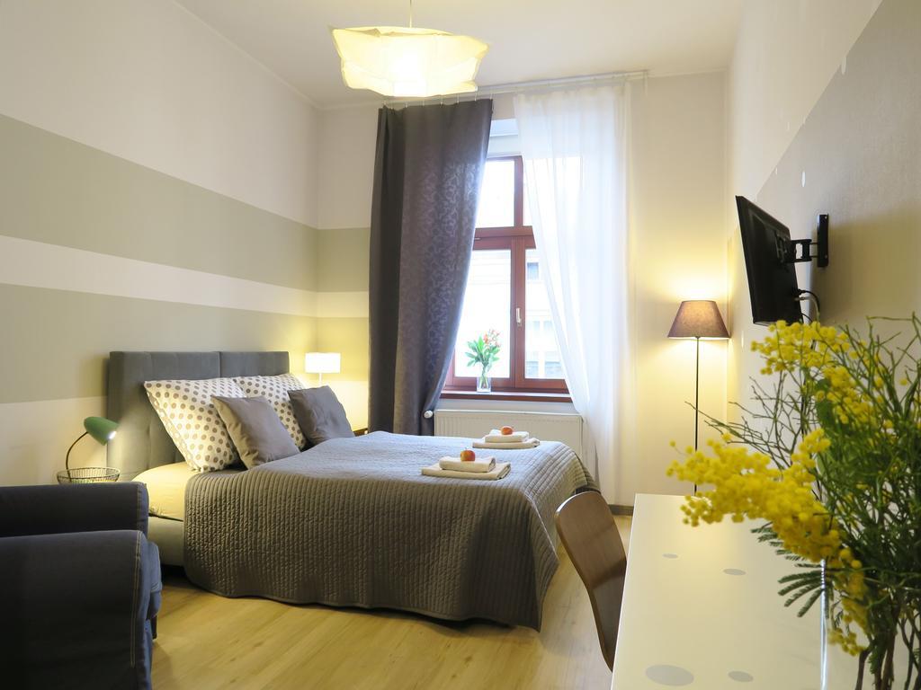 Pokoje Goscinne Poselska 20 Krakau Exterior foto