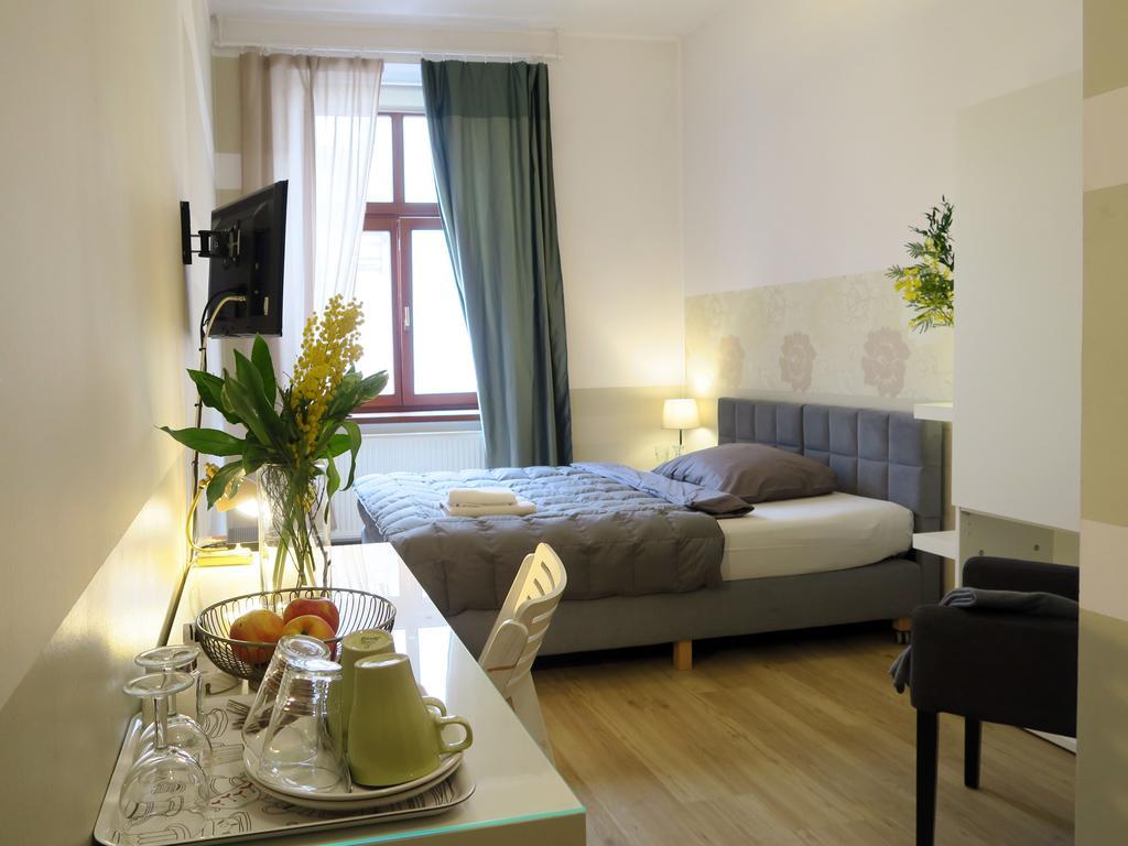 Pokoje Goscinne Poselska 20 Krakau Exterior foto