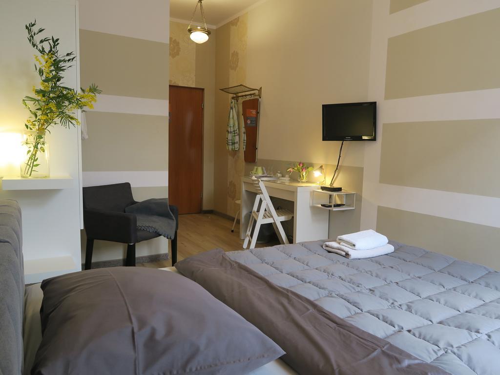 Pokoje Goscinne Poselska 20 Krakau Exterior foto
