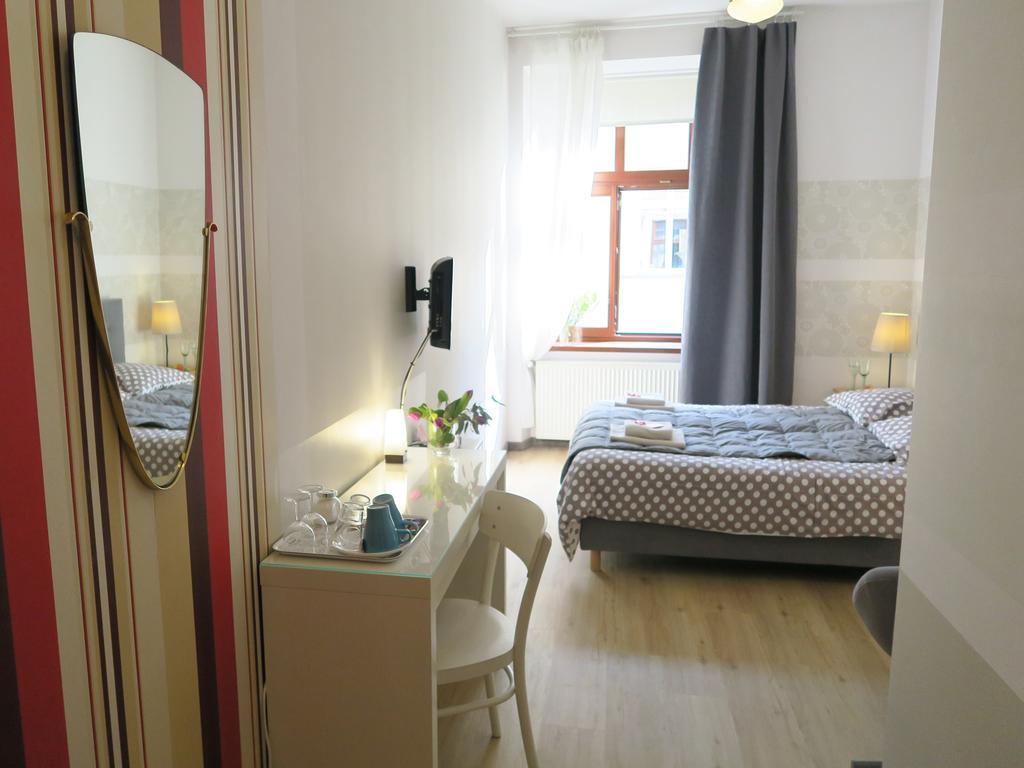 Pokoje Goscinne Poselska 20 Krakau Exterior foto