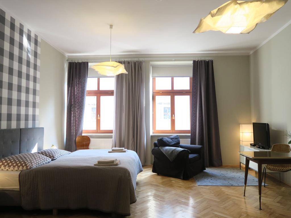 Pokoje Goscinne Poselska 20 Krakau Exterior foto