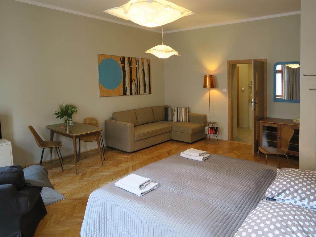Pokoje Goscinne Poselska 20 Krakau Exterior foto